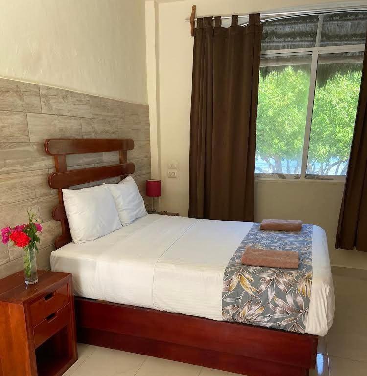 Porto Coral Hotel & Suites Chetumal Eksteriør bilde