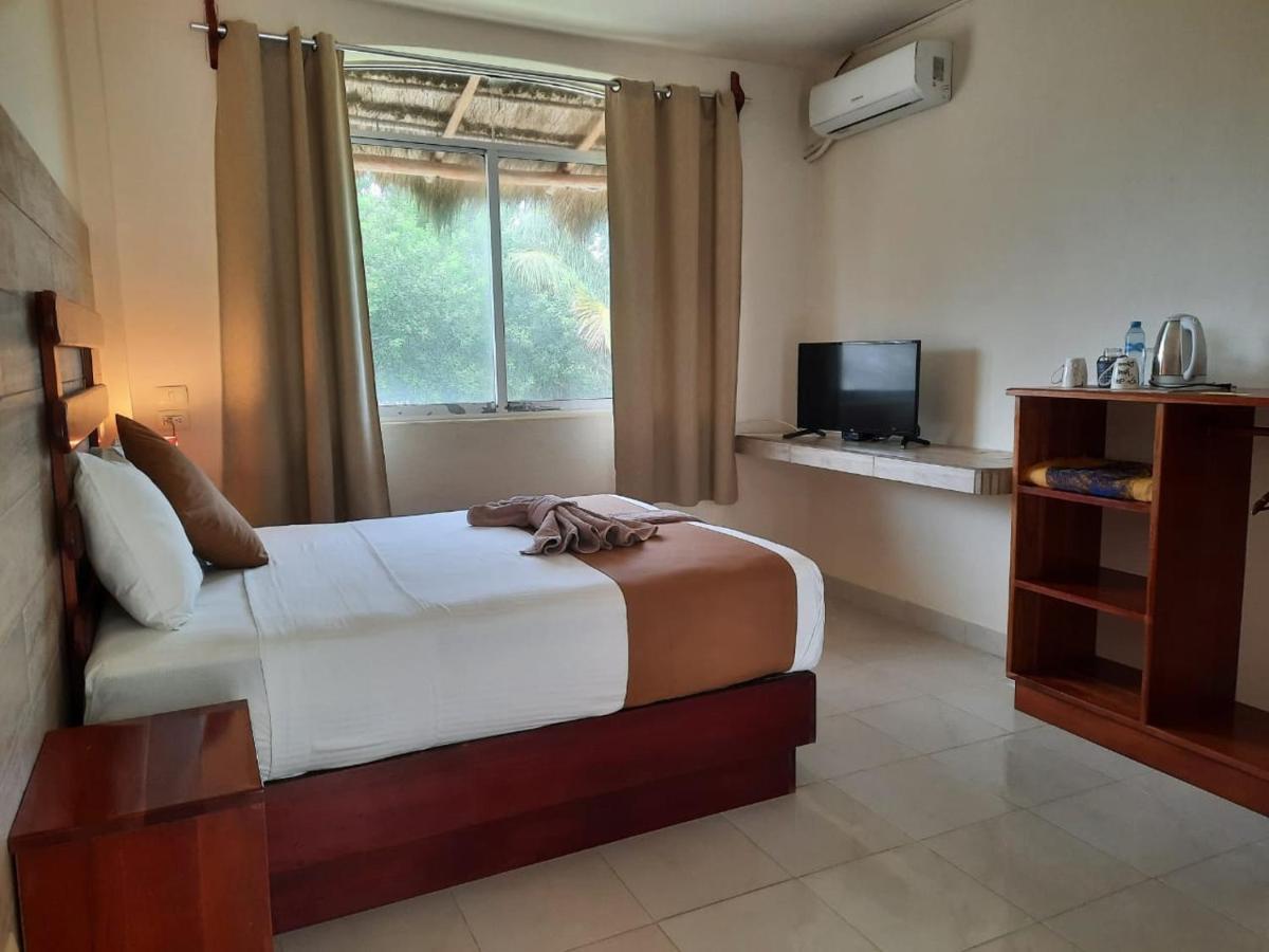 Porto Coral Hotel & Suites Chetumal Eksteriør bilde